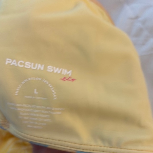 PacSun Yellow Bikini with Blue Floral Pattern - Picture 7 of 8